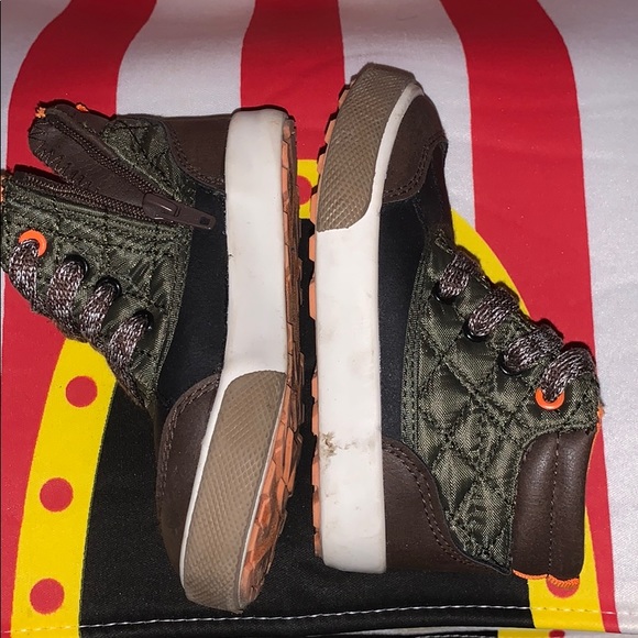 Cat & Jack duck sneaker - Picture 3 of 3